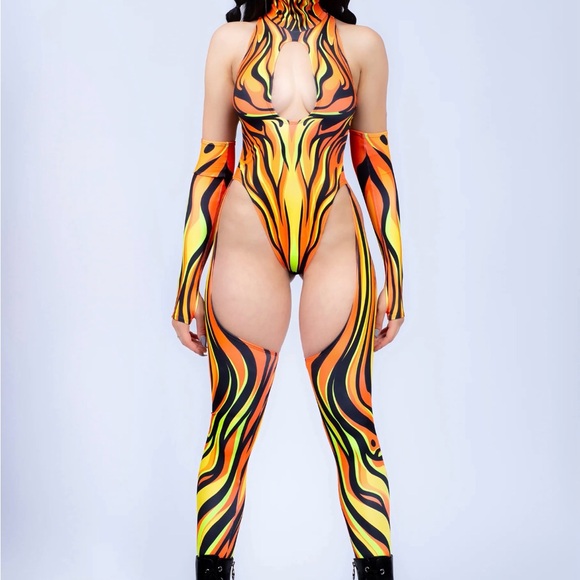 Magmatic Cut-Out Catsuit - Picture 7 of 9